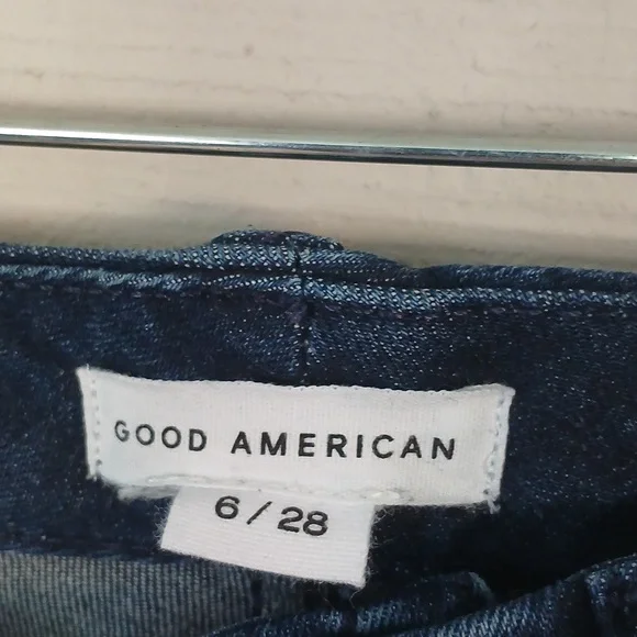 Good American Good Legs Classic Skinny Jeans Size 6/28 - Picture 8 of 10